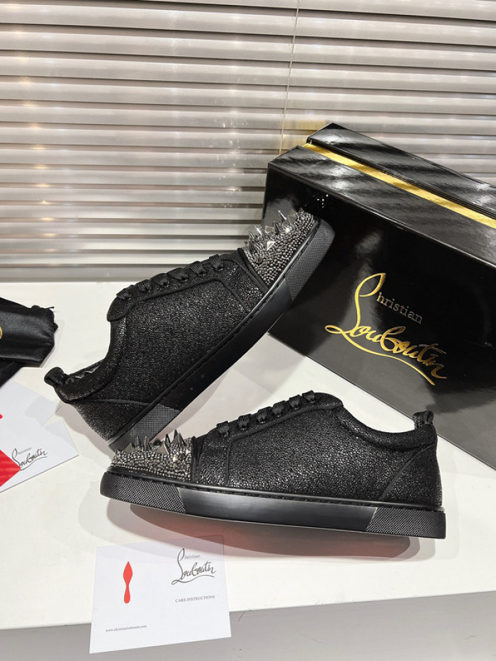 CHRISTIAN LOUBOUTIN SNEAKERS COPSHOE CL-127