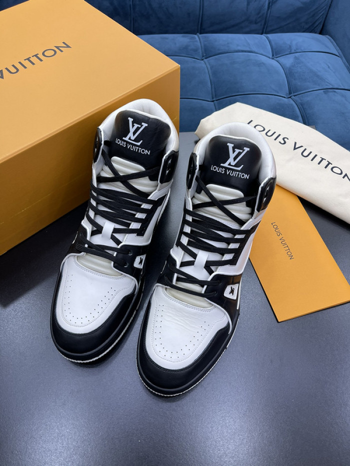 LVT  SNEAKERS   KICKZE L&V-21
