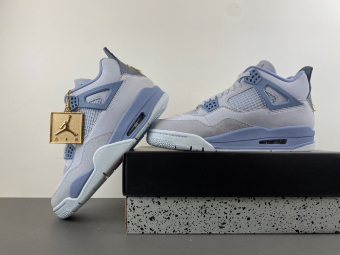 Jordan 4 Retro NCAA UNC Tar heels PE HV9204-407
