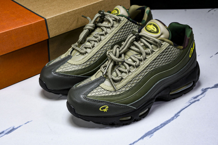 Air Max 95 SP Corteiz Gutta Green  - FB2709-300