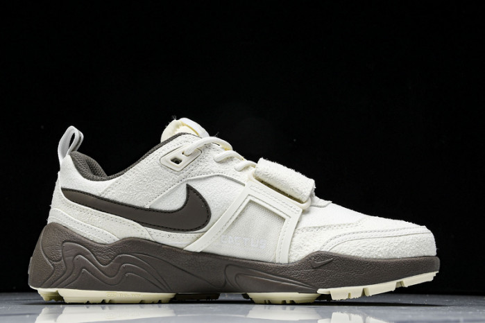 Nike Zoom Field Jaxx SP Travis Scott  HQ3061-101