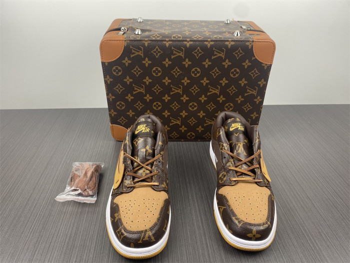 L W x OF x Air Jordan 1 Customs  AQ0818-201