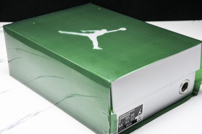 SoleFly x Air Jordan 12 FZ5026-100