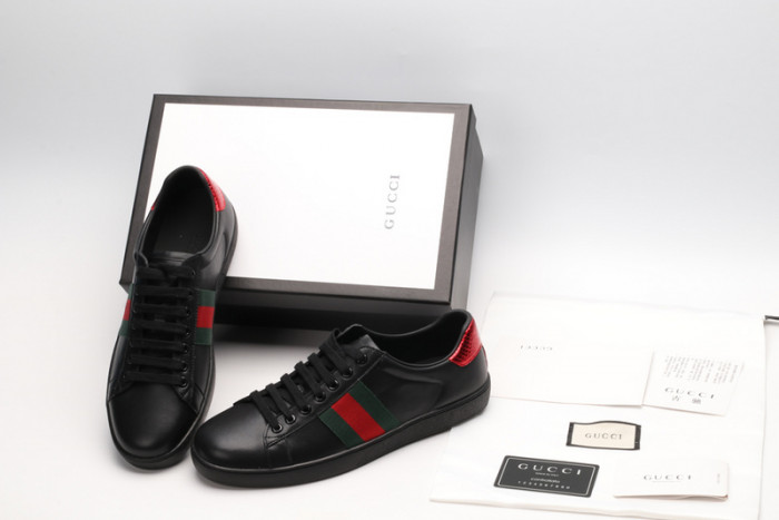 GC  LOW-TOP SNEAKER COPSHOE GC-146