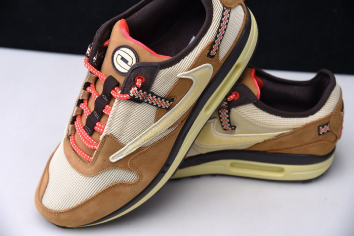 Travis Scott Nike Air Max 1 DO9392-701