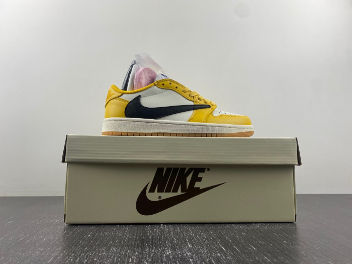 Travis Scott Air Jordan 1 Low OG DZ4137-701