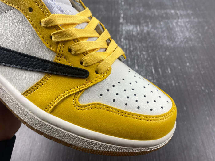 Travis Scott Air Jordan 1 Low OG DZ4137-701