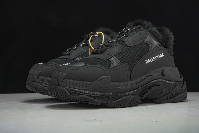 BL TRIPLE S TRAINERS    -KICKZE BL71