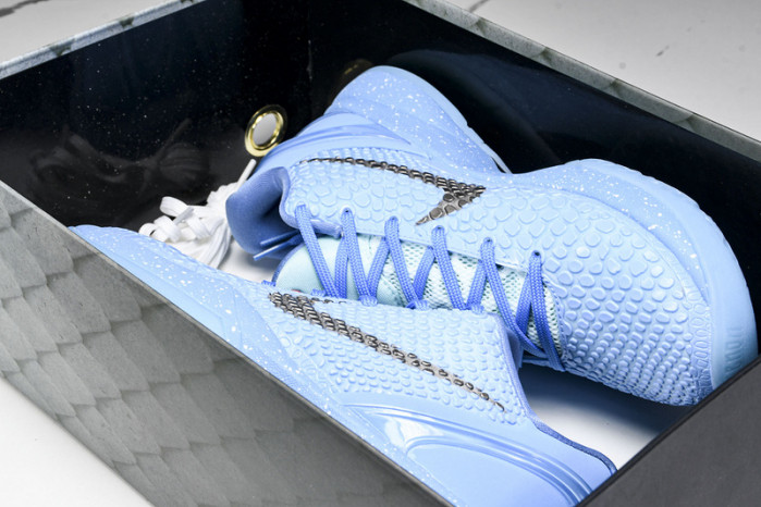 NIKE KOBE 6 PROTRO x ICE GRINCH   PE2023-100