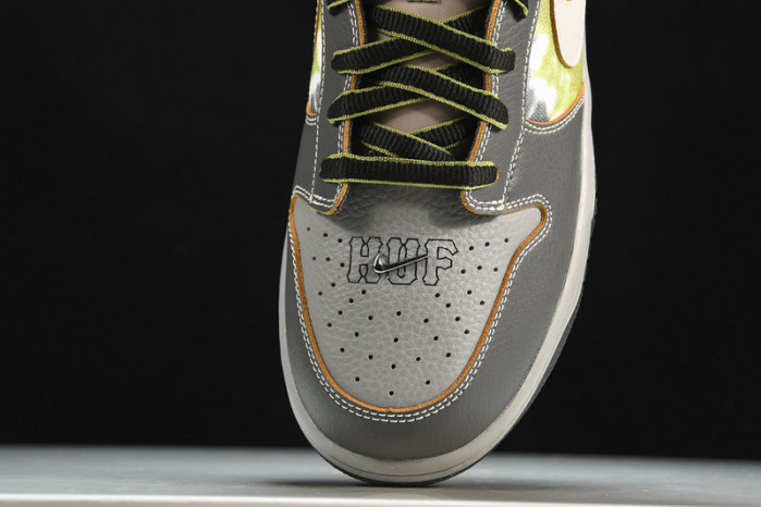 Nike SB Dunk Low HUF Wait, What!? (Friends and Family) FD8775-002