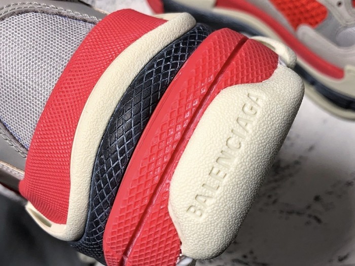 BL TRIPLE S TRAINERS CLEAR SOLE  GREY GLOF  WHITE   541624  W09OH  1009