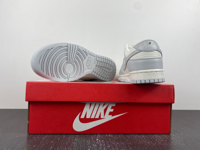 Nike Dunk Low WMNS "Needlework" FJ4553-133