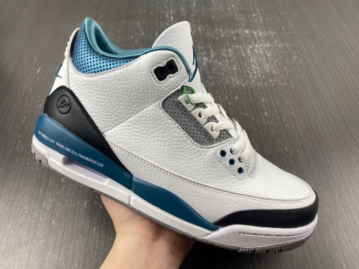Air Jordan 3 AJ3 Lightning Blue 136064-660