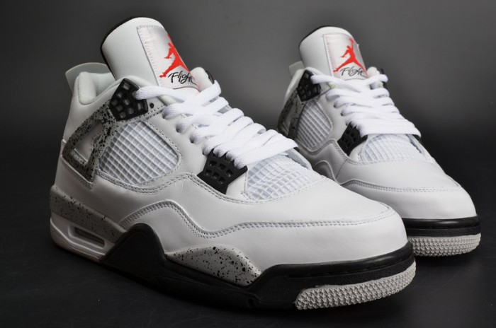 Air Jordan 4 OG “White Cement” 840606-192