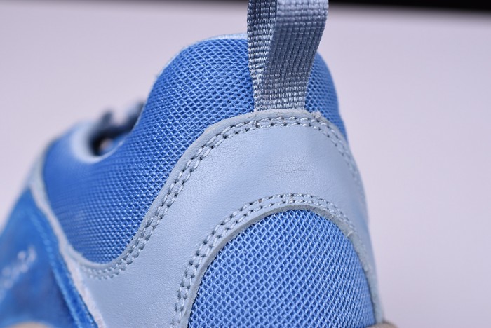 BL 17FW TRIPLE S“CREAM” Washed Show Snea Grey MENS 483513W06E